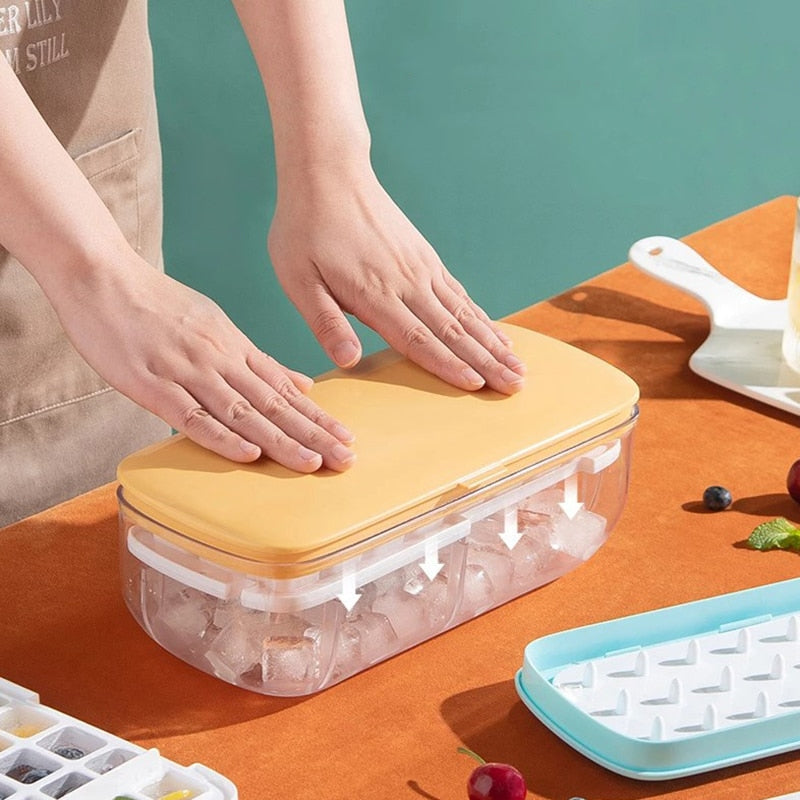 Press Type Ice Cube Tray